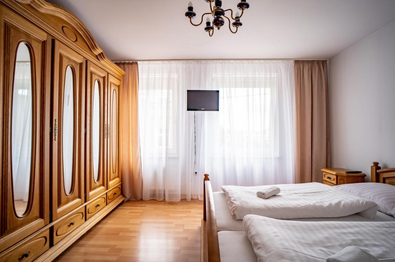 Hotelik Maria Szczytno  Exteriör bild