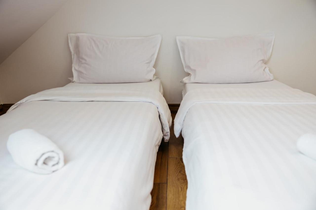 Hotelik Maria Szczytno  Exteriör bild