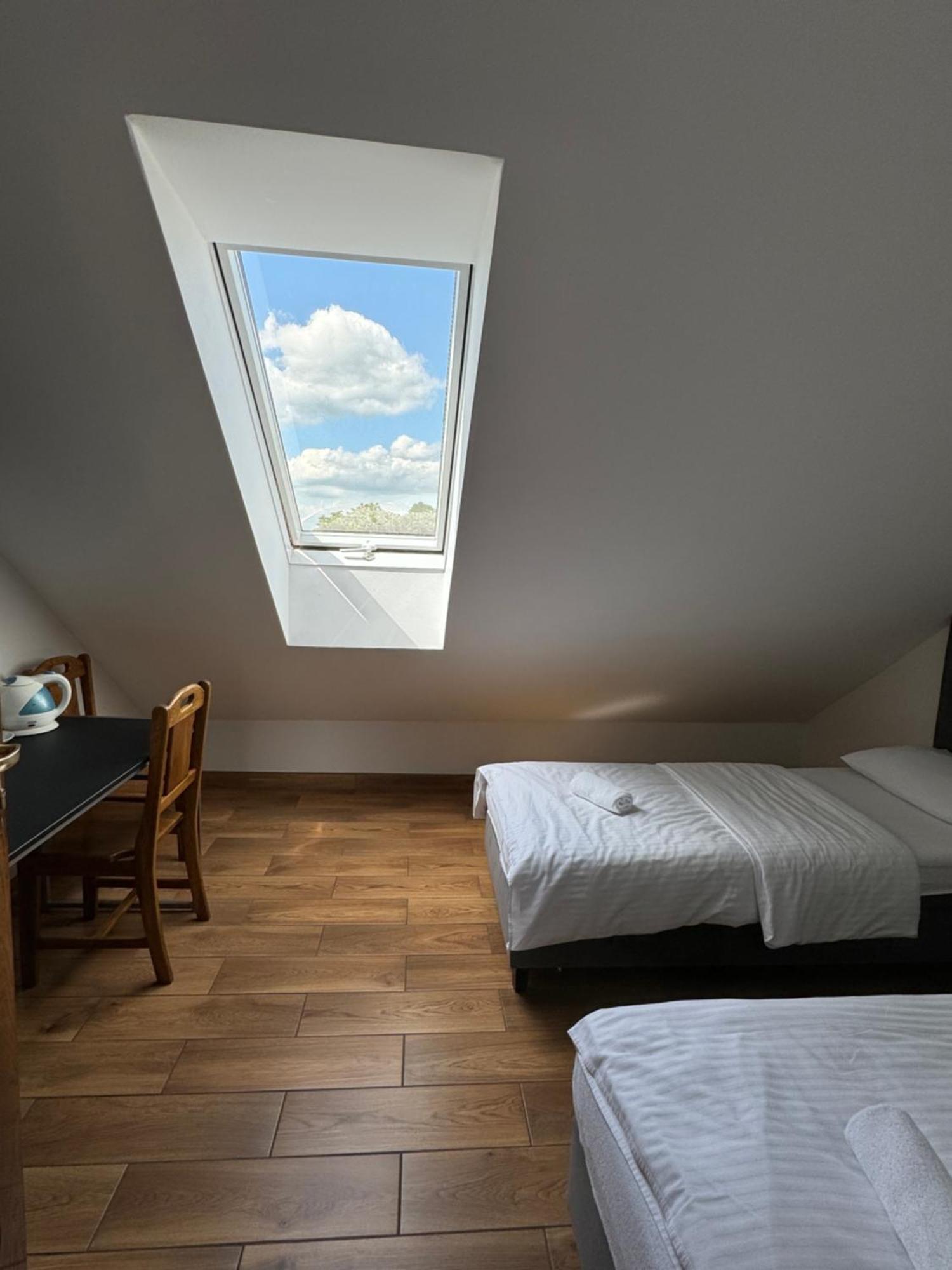 Hotelik Maria Szczytno  Exteriör bild