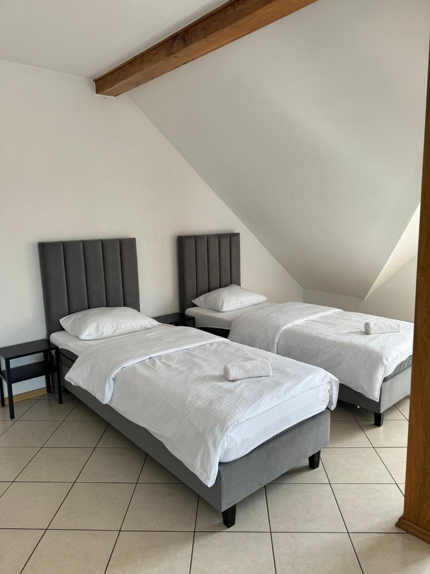 Hotelik Maria Szczytno  Exteriör bild